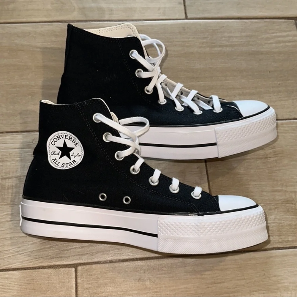 Converse Women's Black High-Top Platform Chunky Sneakers - Picture 1 of 4